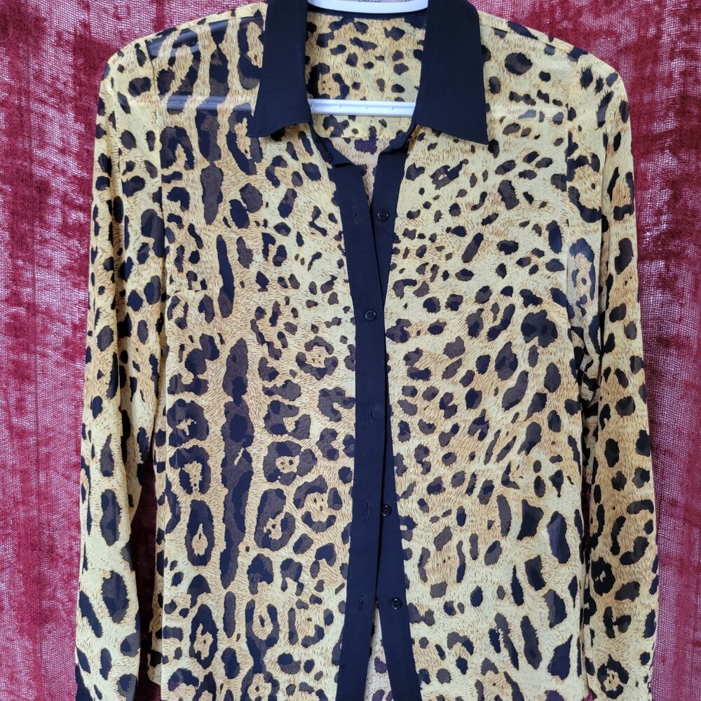 Darling Leopard Print Button-Up Blouse - Size XS 🐆🔥